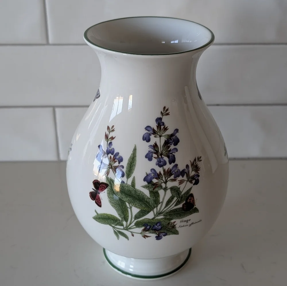 Royal Worcester Herbs Porcelain Butterfly Sage Wild Thyme Flower Vase 9